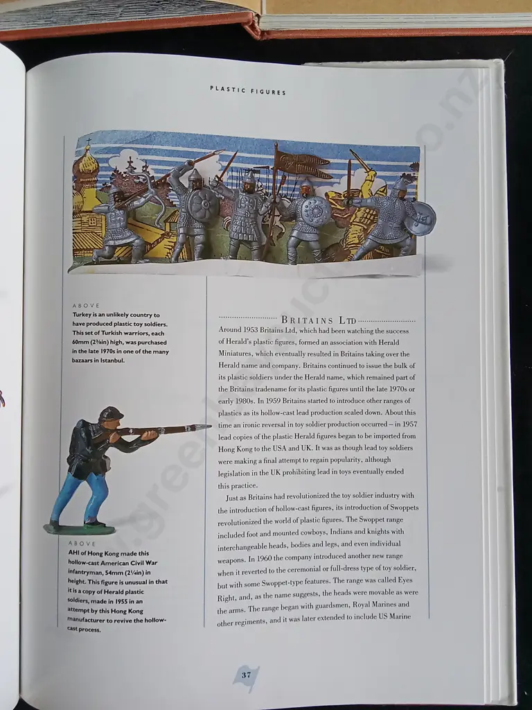 TOY SOLDIERS BOOK BY NORMAN JOPLIN PLUS MILITARY MINIATURES BY SIMON GOODENOUGH Image 1++