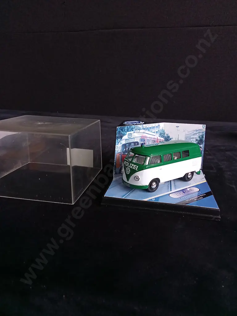 2 1:43 SCALE CITY VOLKSWAGEN COMBI VAN MODELS, BOXED Image 1++