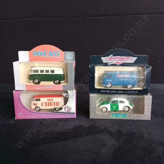 4 1:43 SCALE MODELS, DAYS GONE VANGUARDS, VITESSE, DIECAST COLLECTOR, EDISON GIOCATTOLI KOMBI & BETTLE MODELS BOXED