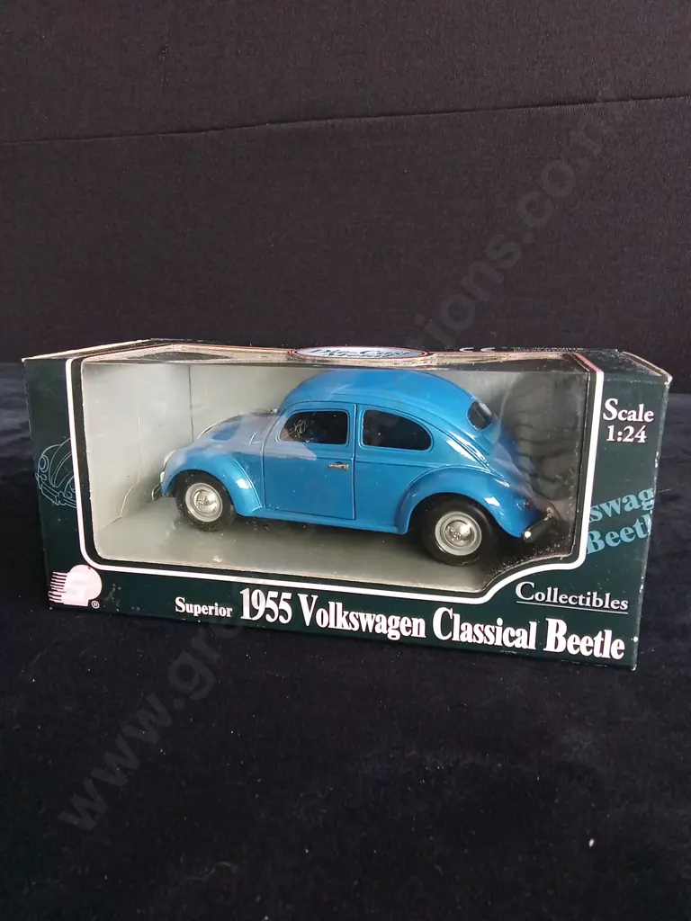 2 1:24 SCALE AND 1 X 1:32 SCALE SUNNYSIDE VOLKSWAGEN BEETLE MODELS, BOXED Image 1++