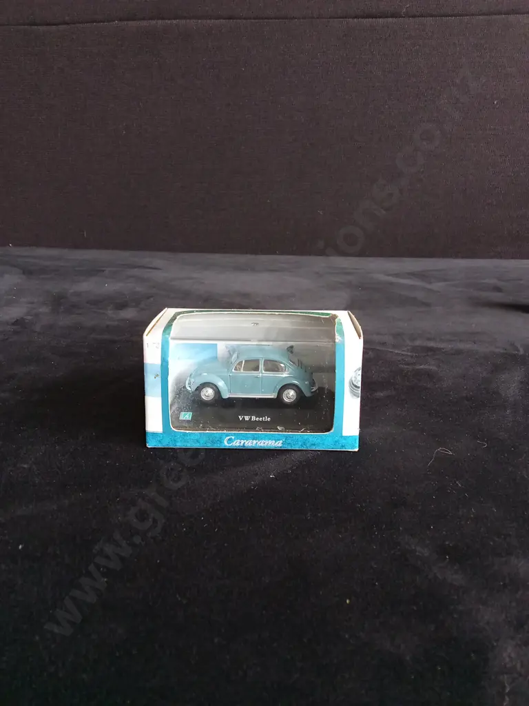 4 1:72 SCALE CARARAMA VOLKSWAGEN BEETLE MODELS, BOXED Image 1++