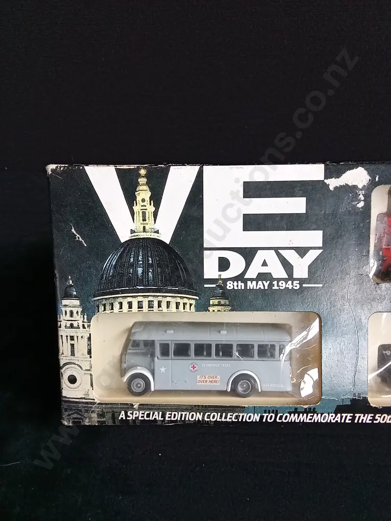 LLEDO VE DAY VEHICLE MODEL COLLECTION OF THREE, BOXED Image 1++