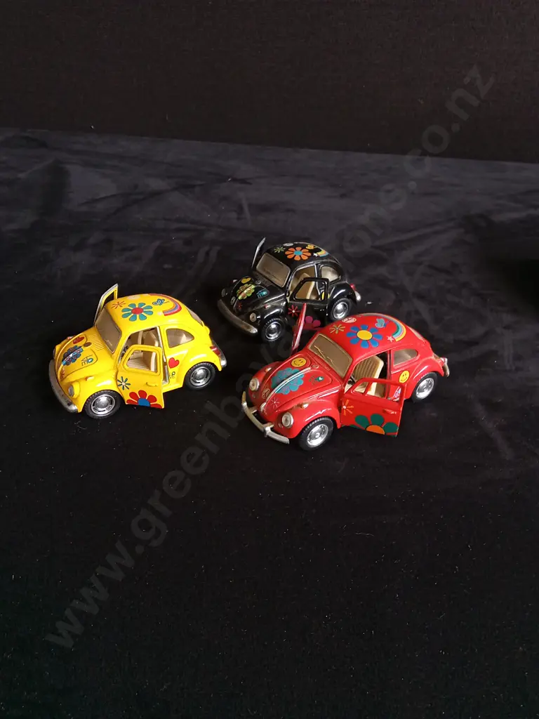 11 APPROX 1:32 SCALE MODEL VOLKSWAGEN CARS Image 1++