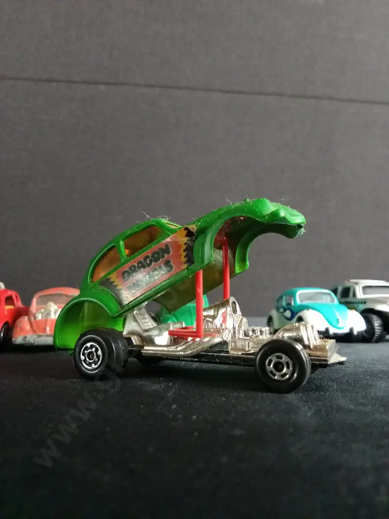 8 1:43 SCALE MATCHBOX VOLKSWAGEN AND OTHER UNBOXED Image 1++