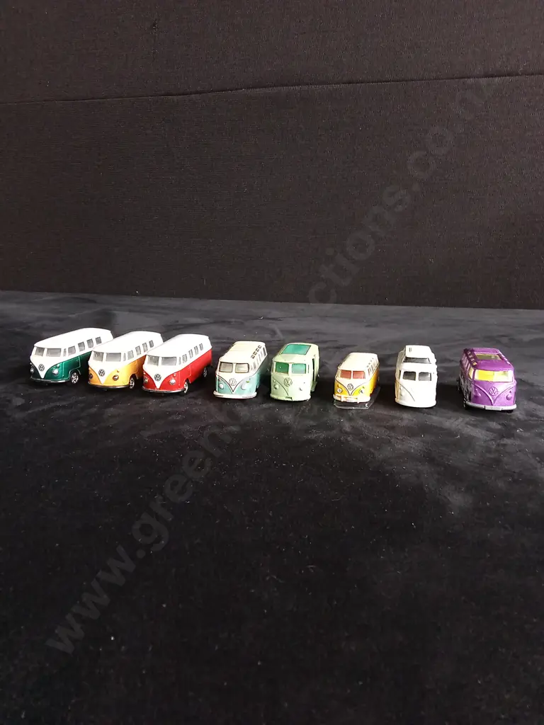 8 VARIOUS SCALE VOLKSWAGEN KOMBI VAN MODELS Image 1++