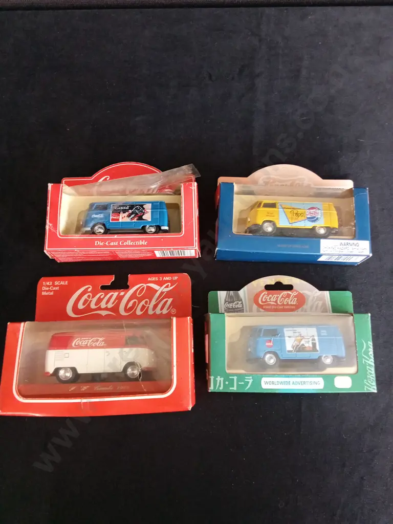 4 1:43 SCALE VOLKSWAGEN KOMBI VANS WITH COCA-COLA & PEPSI LIVERY, BOXED Image 1++