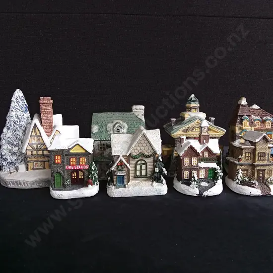 8 VINTAGE MINIATURE SNOW COVERED HOUSES