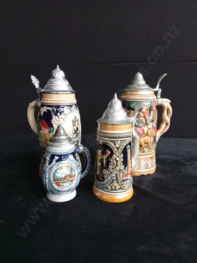 4 VINTAGE GERMAN BEER STEINS TALLEST 25 CM Image 1++