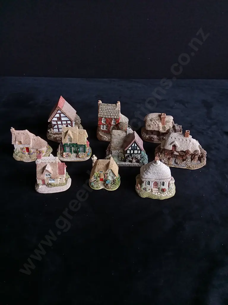 10 x COLLECTABLE LILLIPUT LANE COTTAGES / HOUSES Image 1++