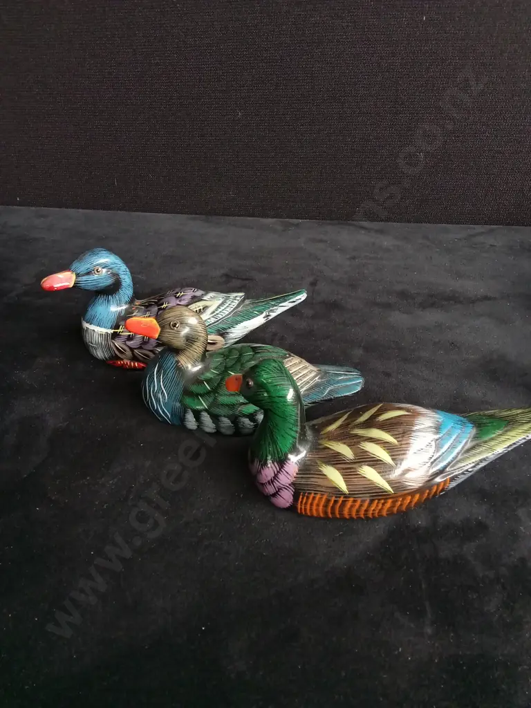 9 DUCK ORNAMENTS Image 1++
