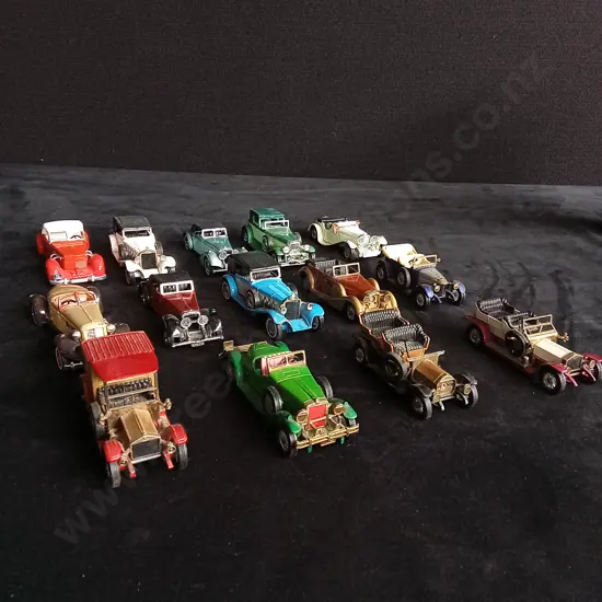 14 VINTAGE CAR MODELS