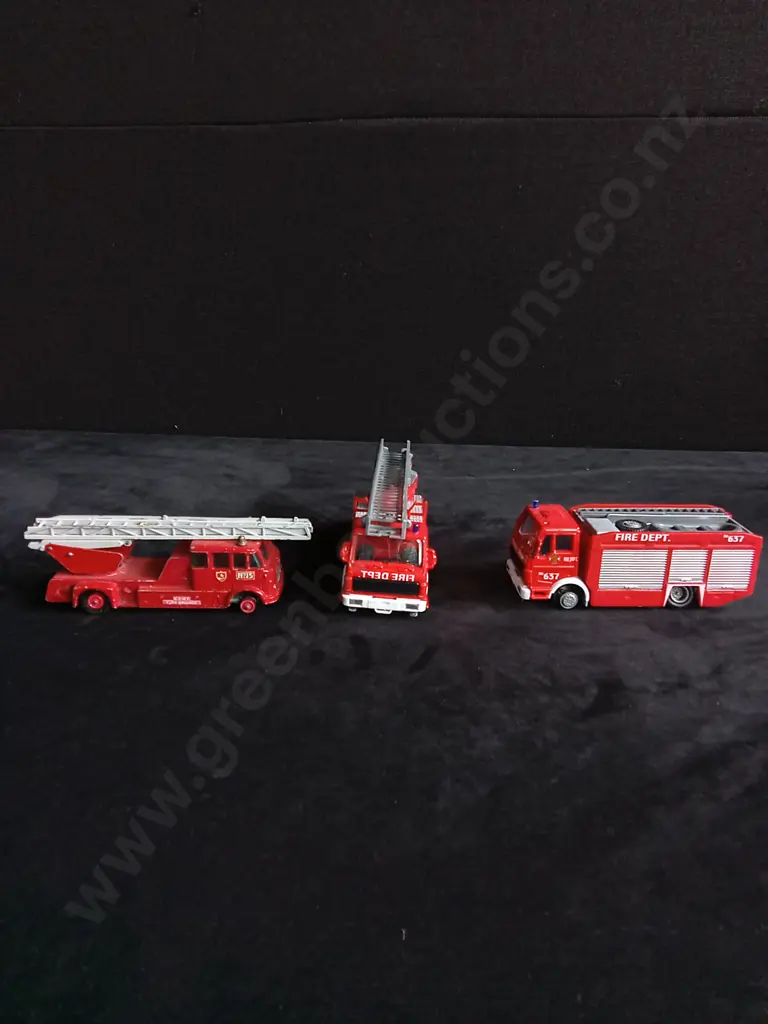 10 FIRETRUCK MODELS Image 1++