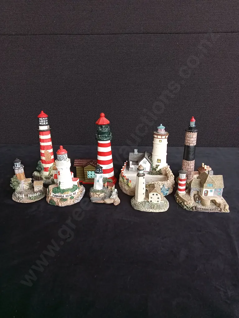 9 LIGHTHOUSES WITH HOUSES Image 1++