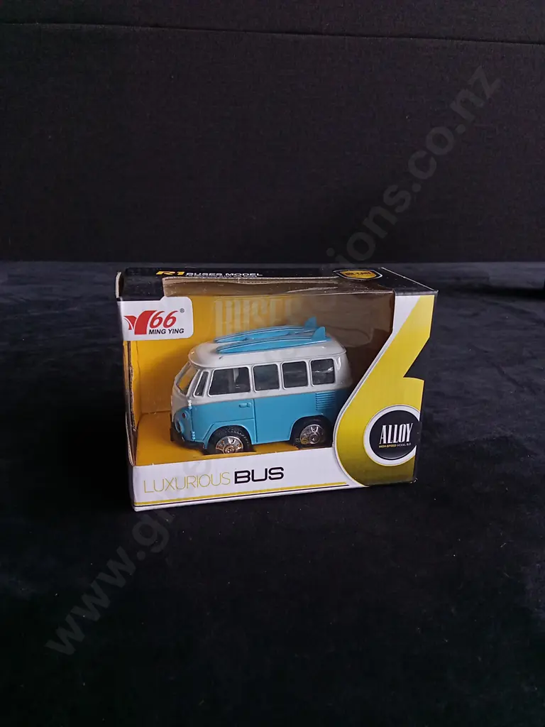 2 1:43 VOLKSWAGEN BUS MODELS MING YING AND HOT WHEELS, BOXED Image 1++