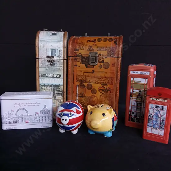 3 PIGGY BANKS AND 4 BOXES