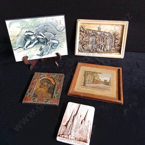 5 PIECE RUSTIC WALL DECOR