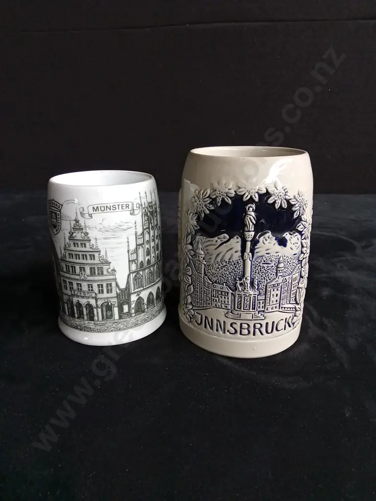 2 VINTAGE BEER MUGS Image 1++