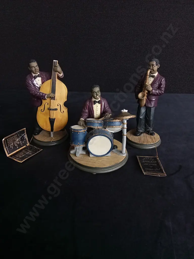 3 ARTICO JAZZMAN  (TOP OF BASS BROKEN) TALLEST 15CM Image 1++