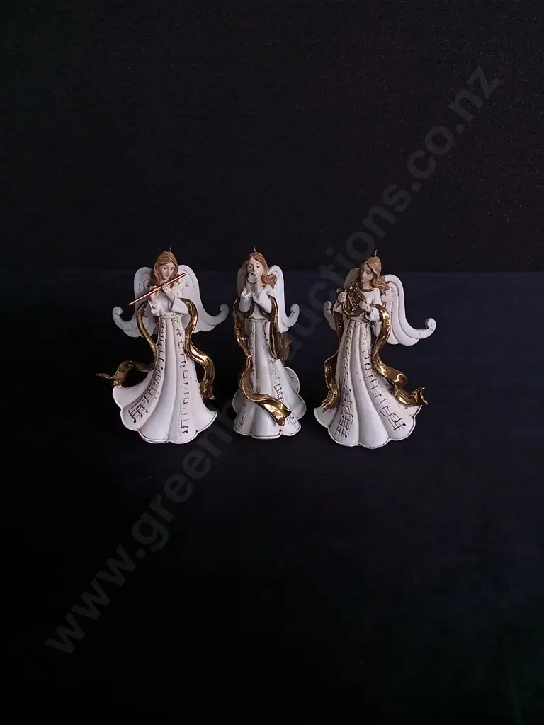 3 DECORATIVE ANGELS Image 1++