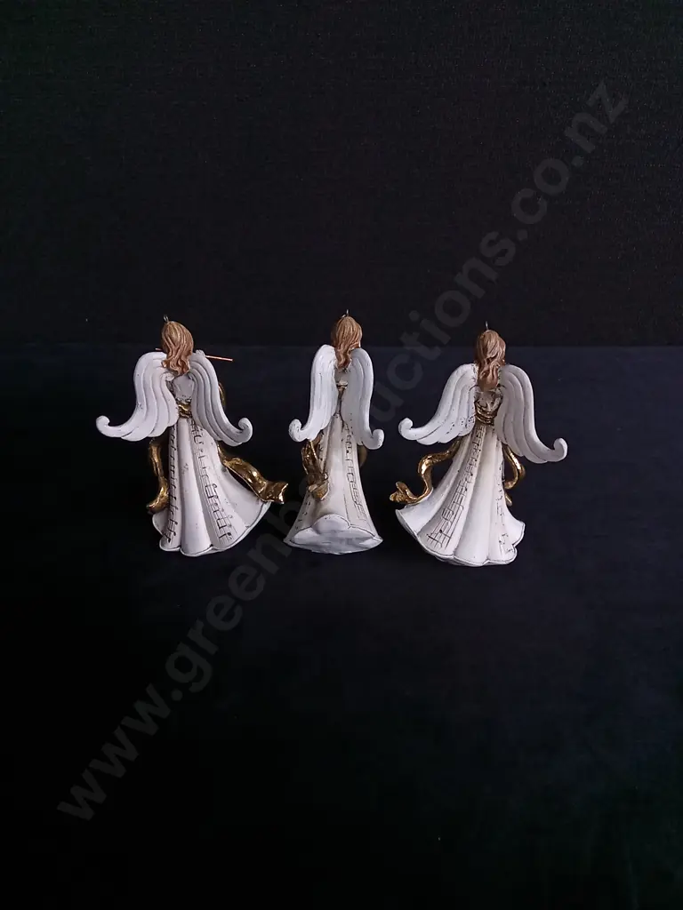 3 DECORATIVE ANGELS Image 1++