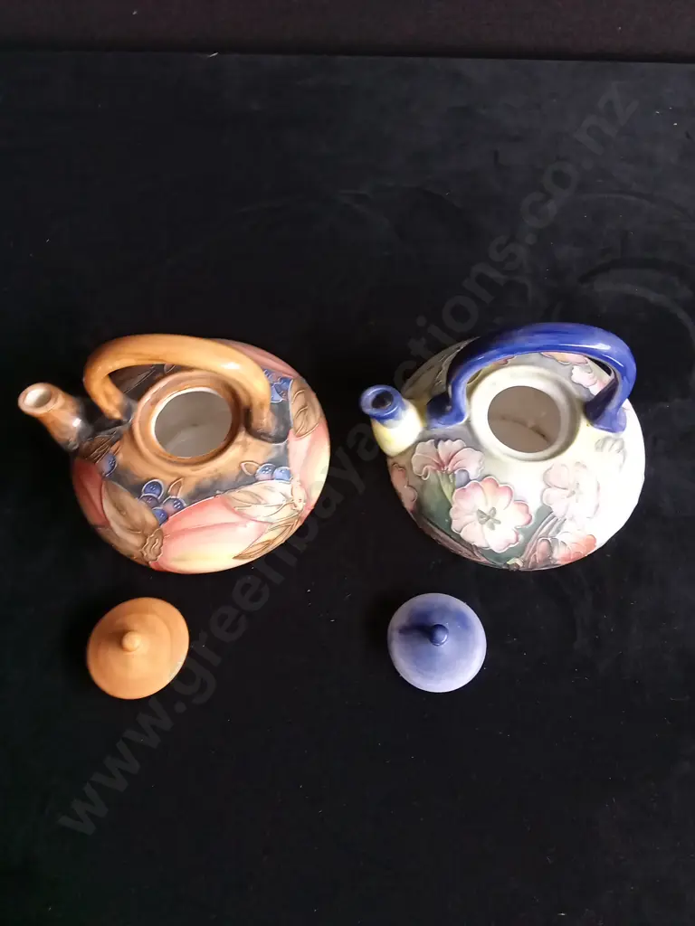 2 MOORCROFT TEAPOTS Image 1++