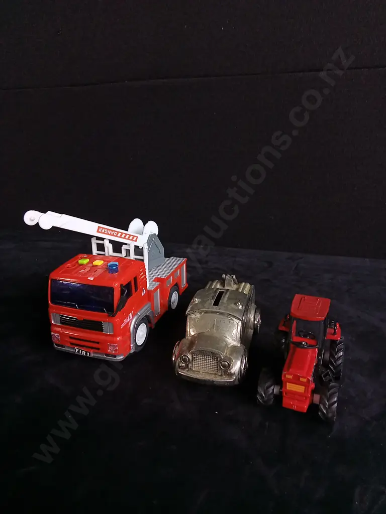 10 MODEL FIRETRUCKS Image 1++
