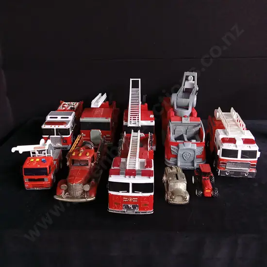10 MODEL FIRETRUCKS