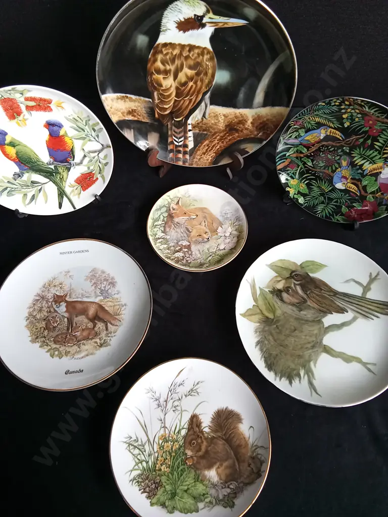 7 DECORATIVE ANIMAL PLATES Image 1++