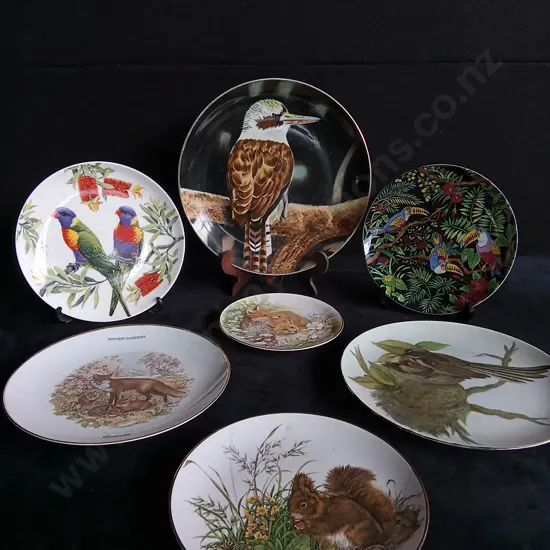 7 DECORATIVE ANIMAL PLATES