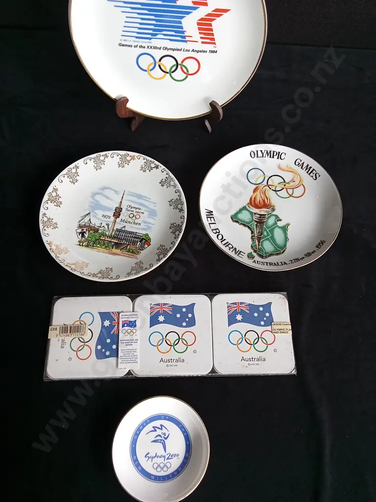 5 DECORATIVE OLYMPICS PLATES AND COASTERS Image 1++