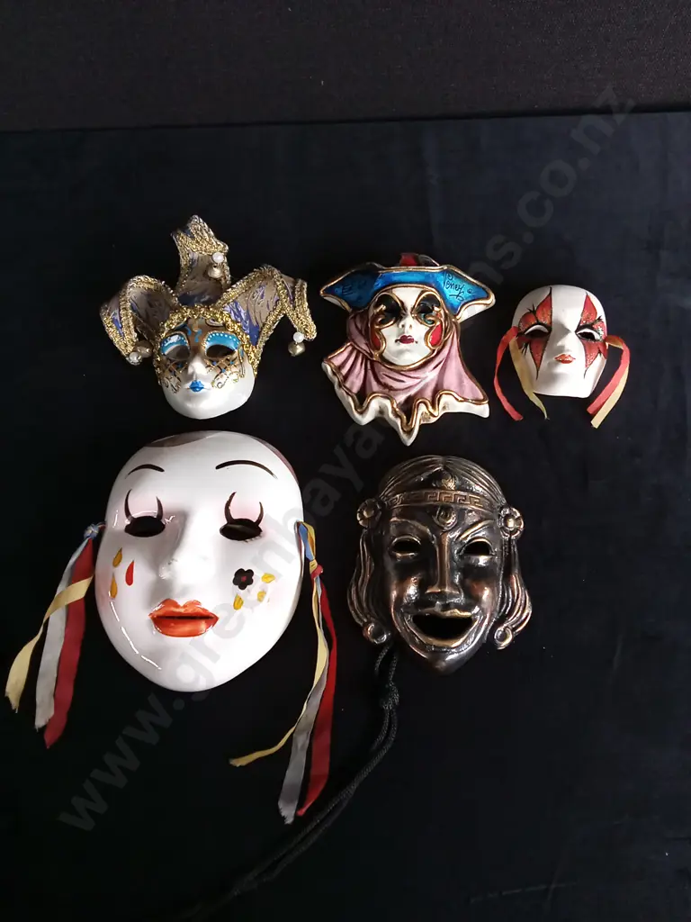 5 VINTAGE CERAMIC MASQUERADE MASKS Image 1++