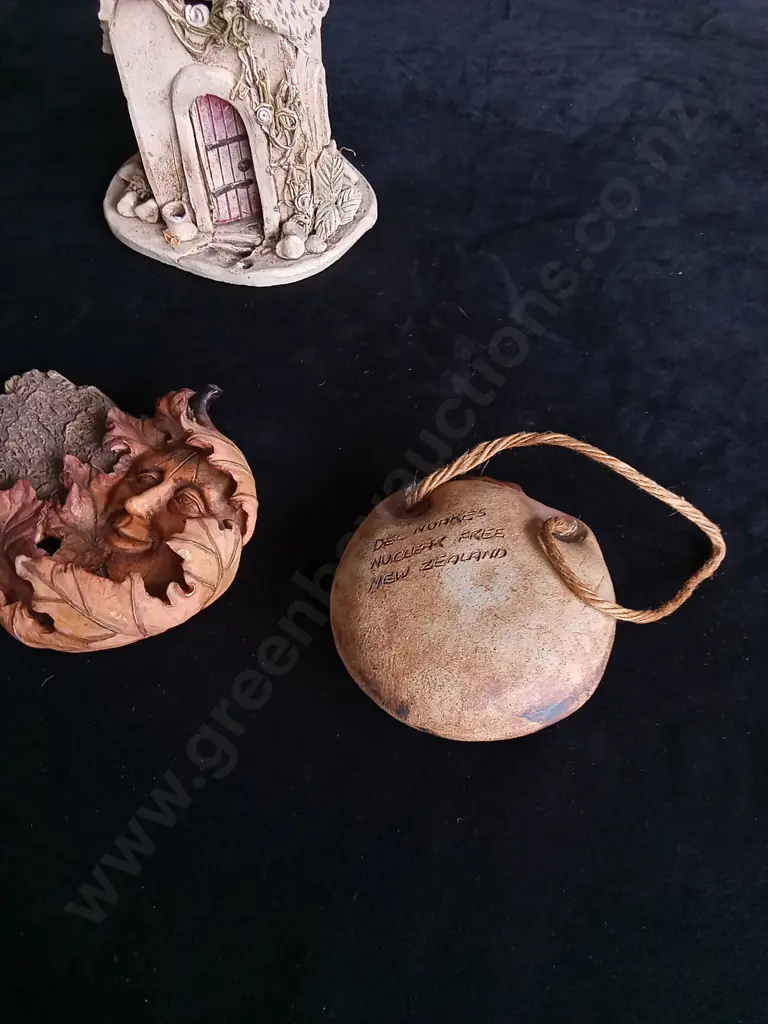 3 PIECE RUSTIC HOME DECOR Image 1++