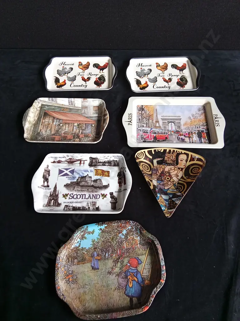 7 DECORATIVE SERVING TRAYS Image 1++