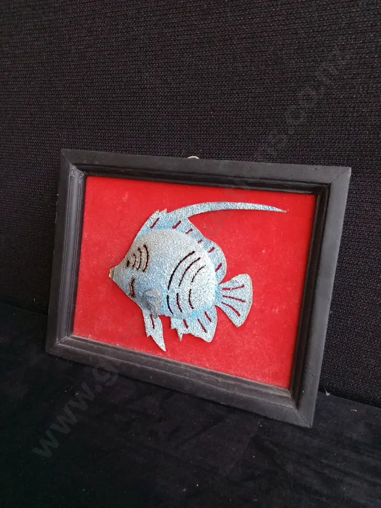 2 PIECES FISH ART WORKS FRAMED Image 1++