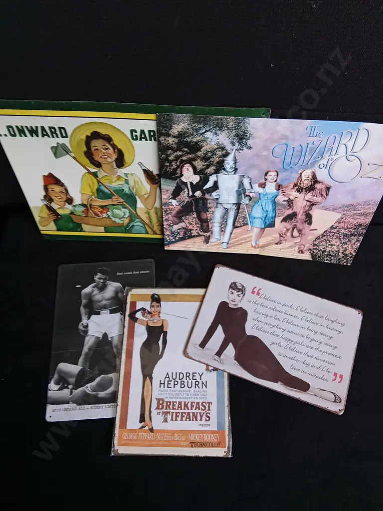 5 PIECES RETRO TIN PRINTS Image 1++