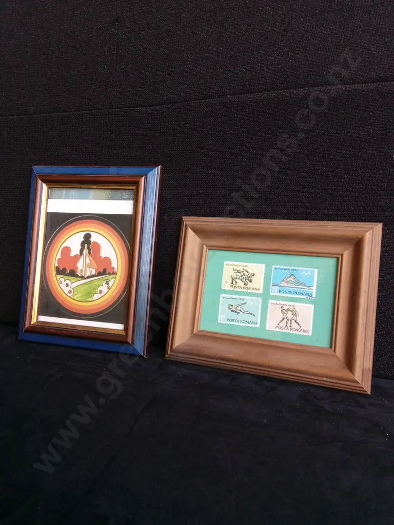 5 PIECES FRAMED ART PRINTS Image 1++