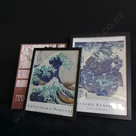 3 PIECES JAPANESE ART PRINTS