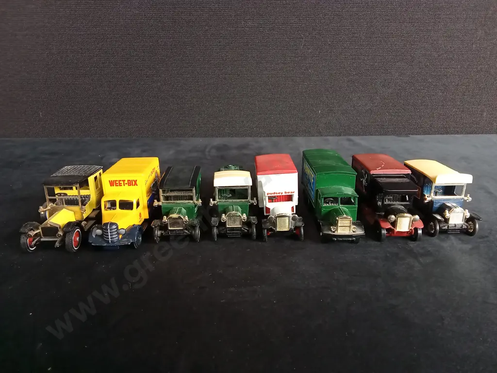 8 ASSORTED MATCHBOX TRUCKS UNBOXED Image 1++