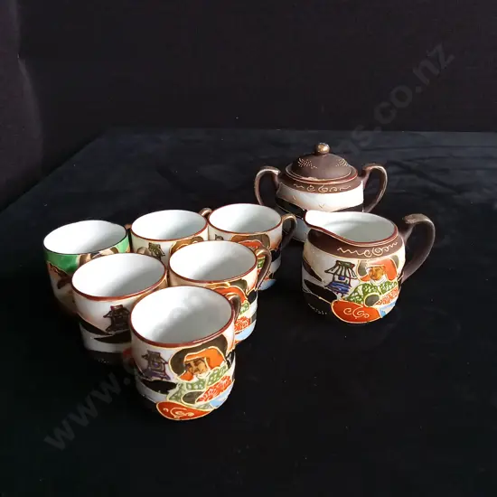 8 PIECE VINTAGE JAPANESE TEA SET