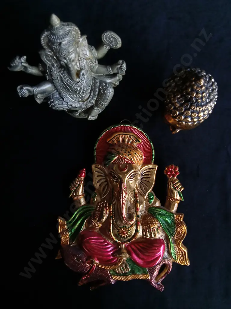 3 PIECE SPIRITUAL IDOLS DECOR Image 1++
