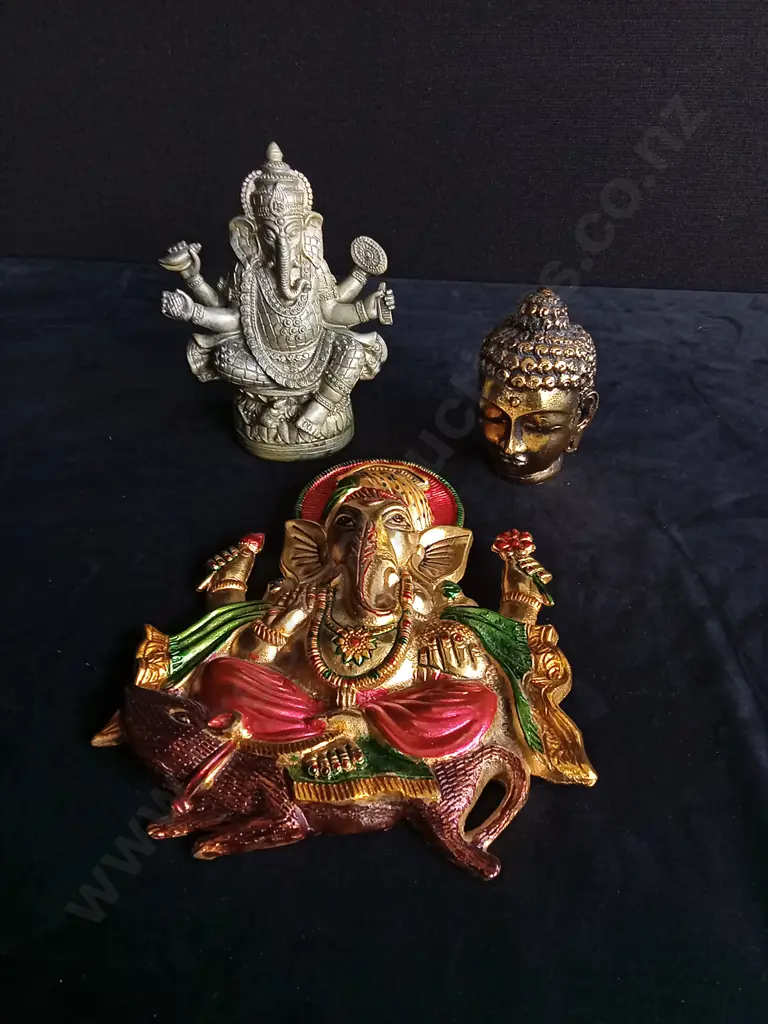 3 PIECE SPIRITUAL IDOLS DECOR Image 1++