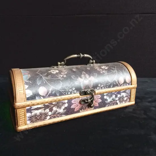 DECORATIVE JEWELLERY CHEST