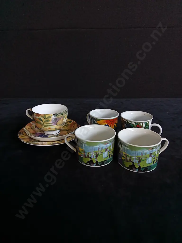 7 PIECE CUPS AND SAUCERS Image 1++