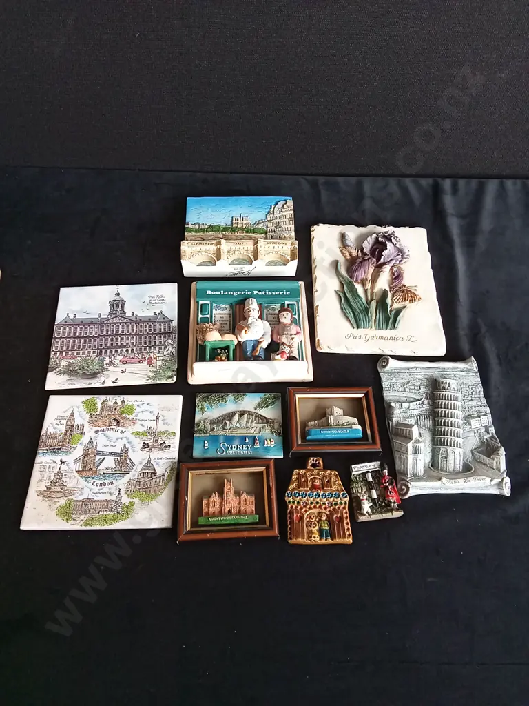 DECORATIVE 3D ITEMS Image 1++