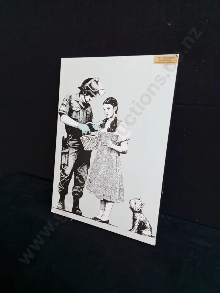 3 PIECES NOSTALGIC ART PRINTS Image 1++