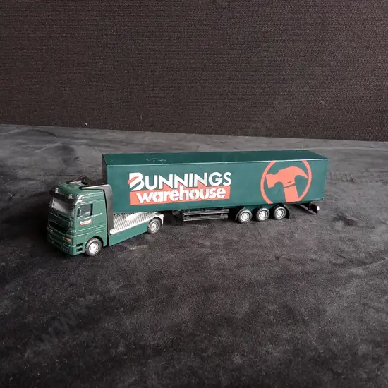 BUNNINGS TRUCK MODEL