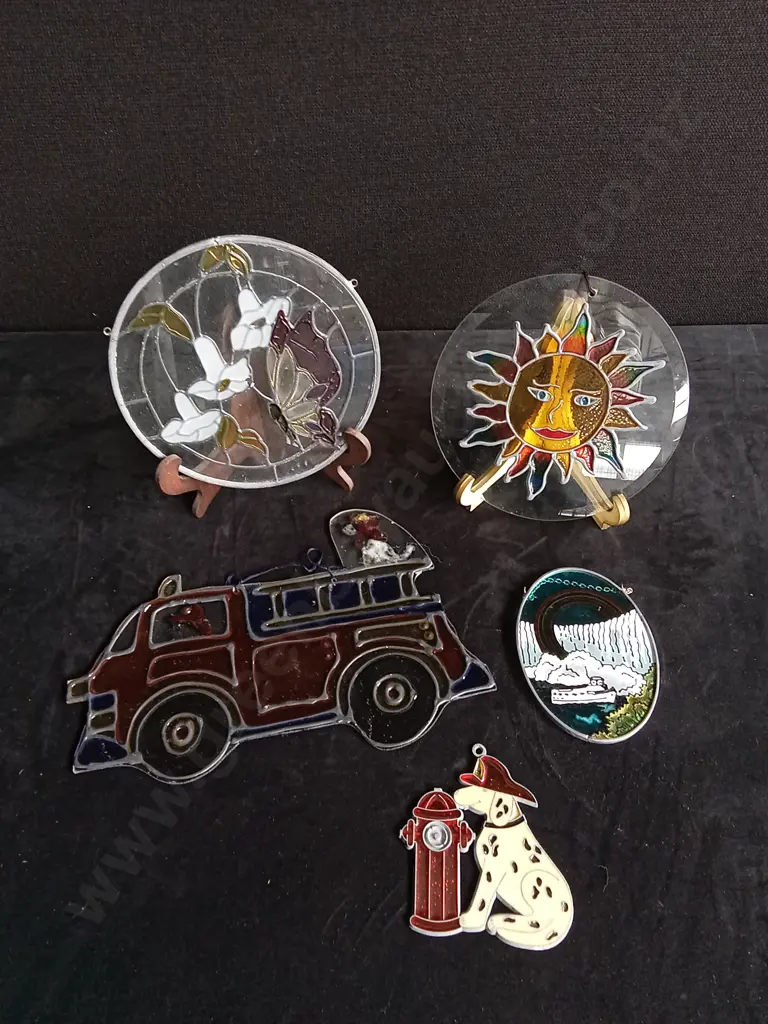 5 PIECE GLASS DECOR Image 1++