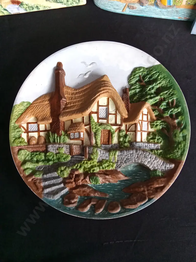 6 DECORATIVE 3D COLLECTIBLES Image 1++