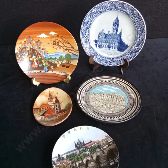 5 PIECES DESTINATION DECORATIVE PLATES