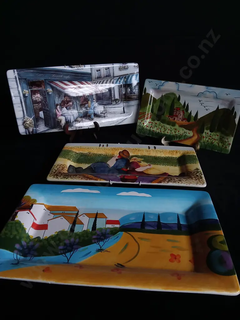 4 DECORATIVE PLATES Image 1++